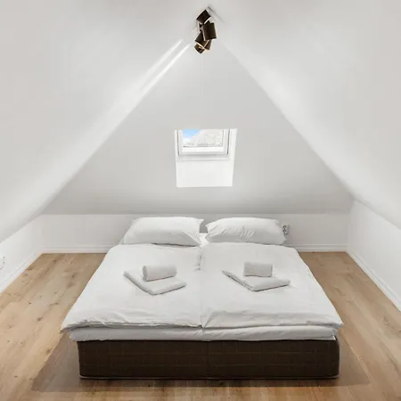 Апартаменты Roomsly I Next To Bryggen With Balcony *