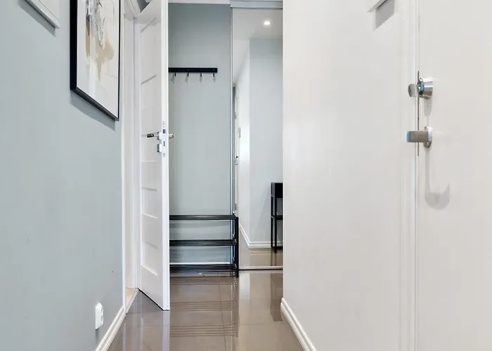 Roomsly I Next To Bryggen With Balcony Lägenhet